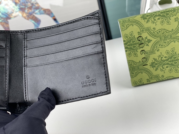 グッチ財布コピー角部分ディテール